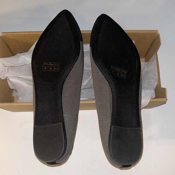 NIB Journee Collection Veata Tru Comfort Foam Slip On Pointed Toe Flats Size 10 - Picture 7 of 9